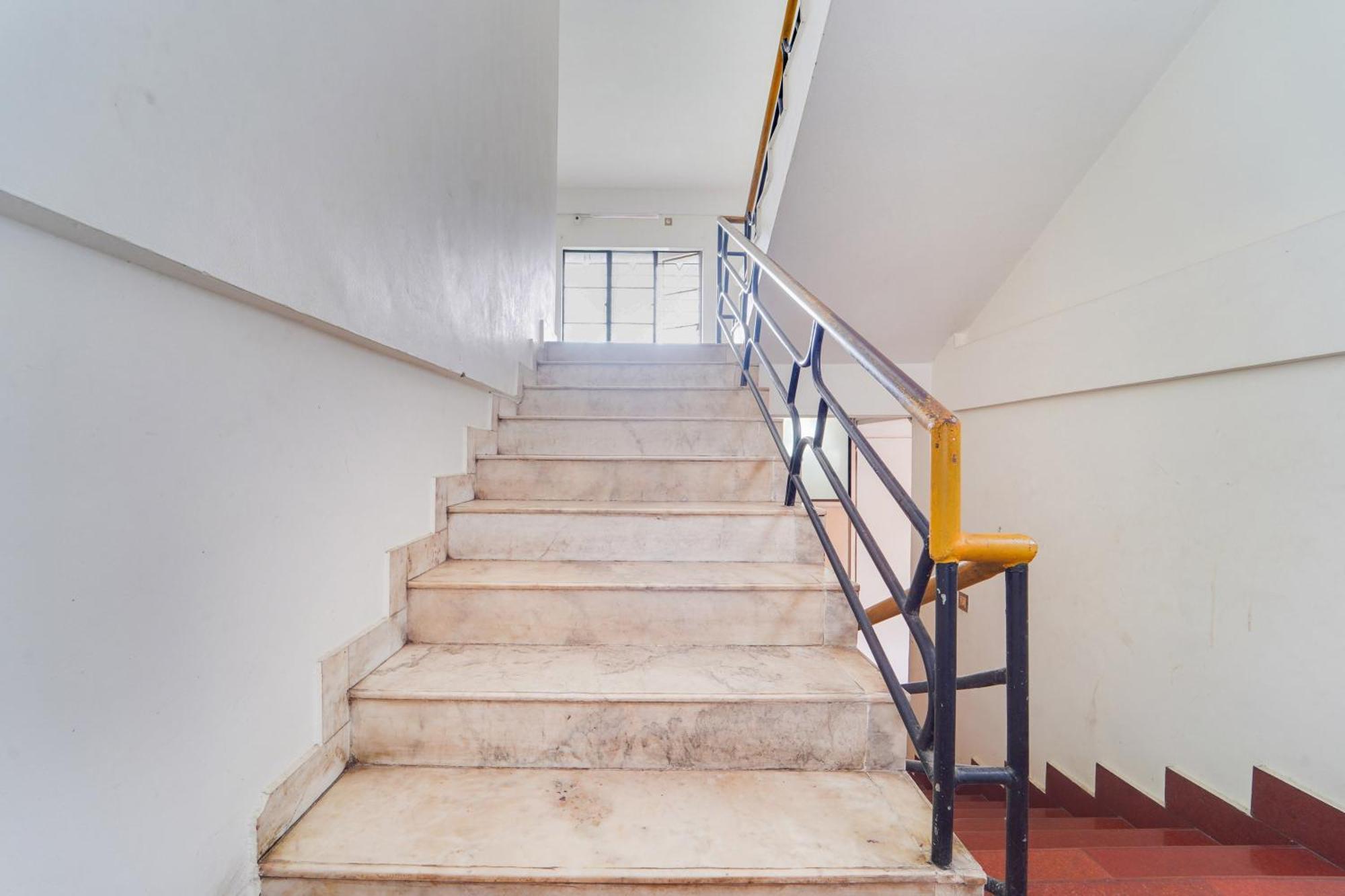 Hotel O Sai Tourist Home Thiruvananthapuram Dış mekan fotoğraf
